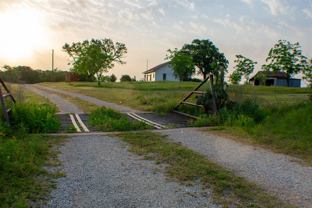 3351 Us-183 Property Photo 1