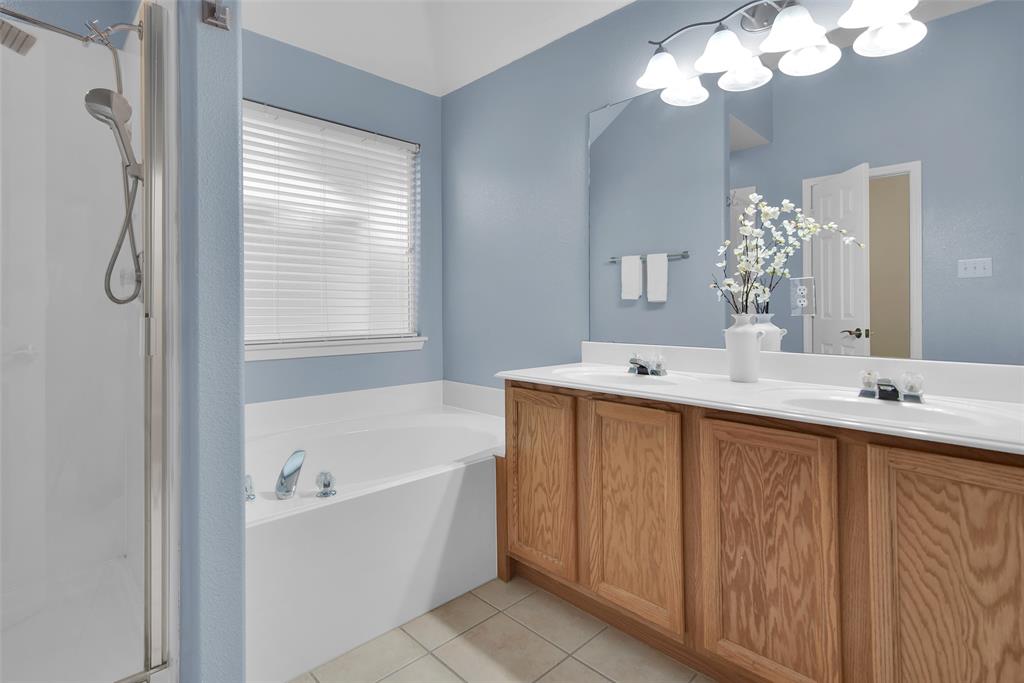 8421 Juliette Drive Property Photo 15