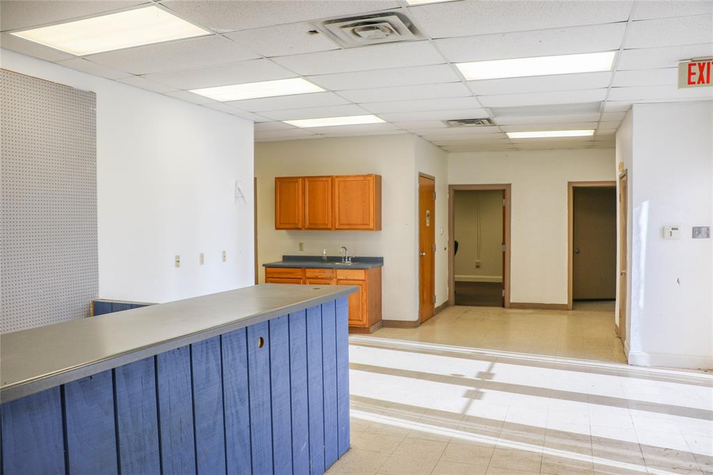 3910 Frisco Road Property Photo 3