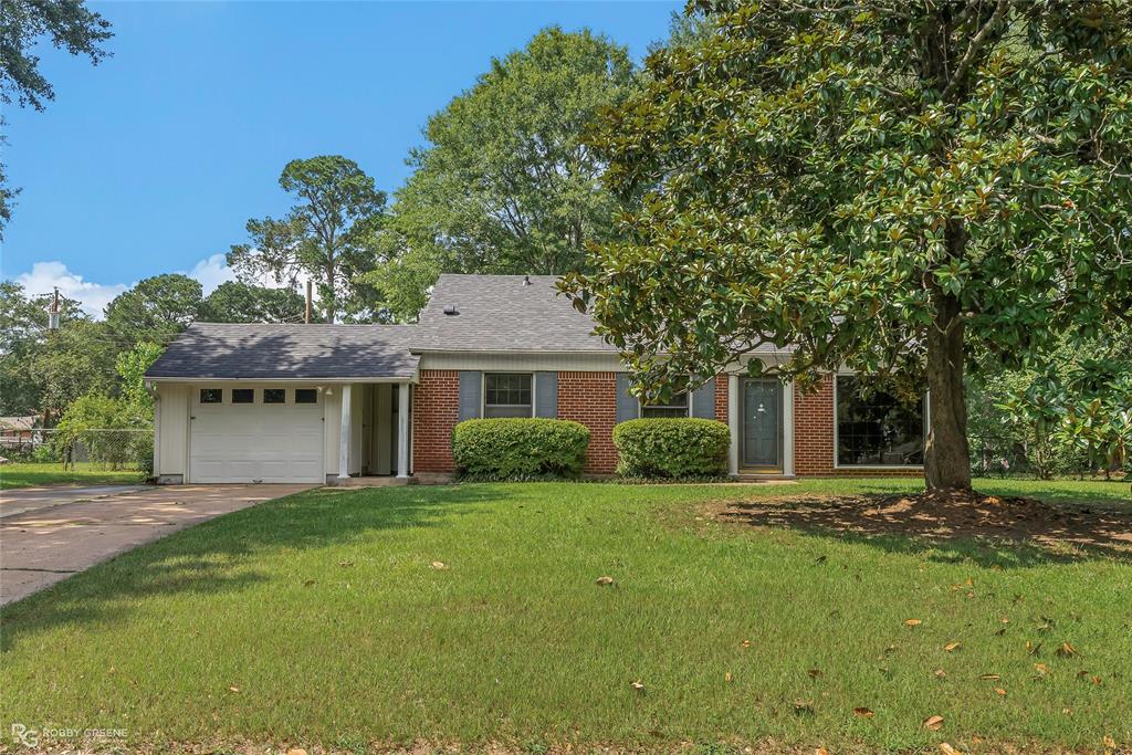 850 Willow Drive Property Photo 1