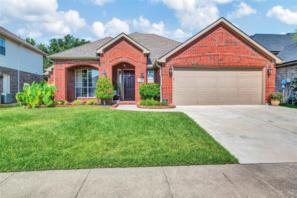 6617 Highland Crest Lane Property Photo 1