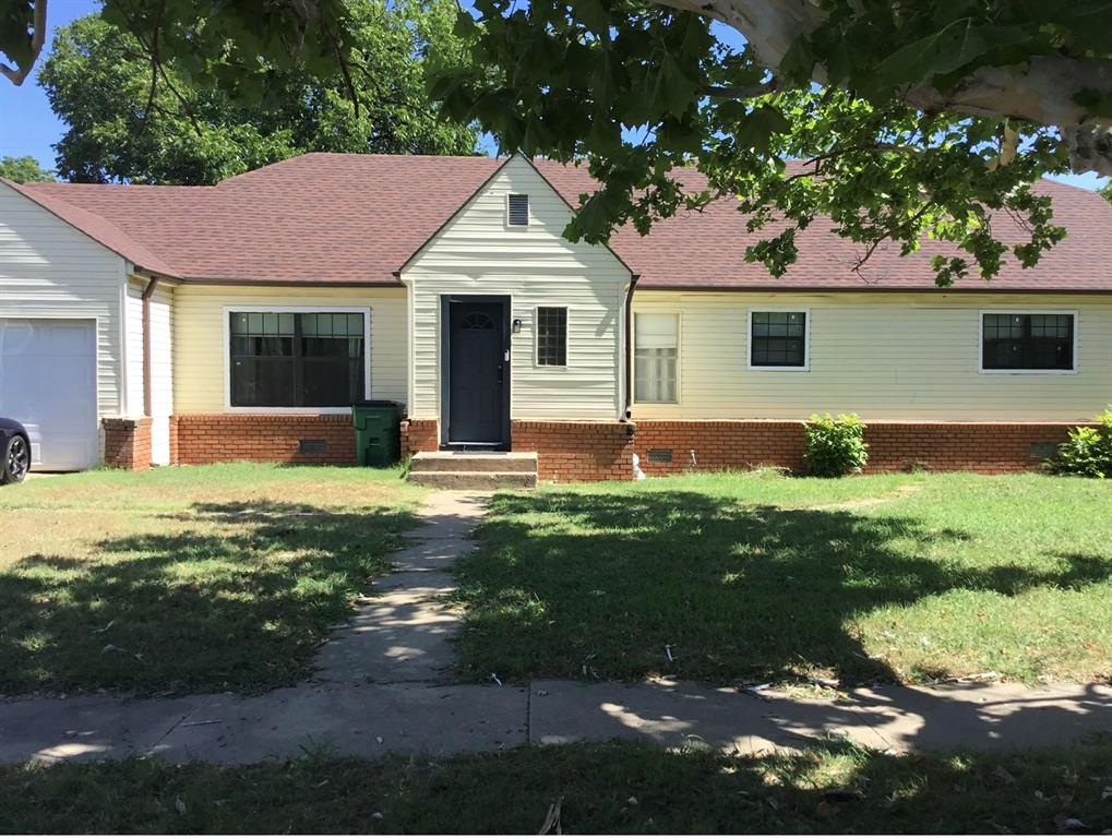 608 W Payne Property Photo 1