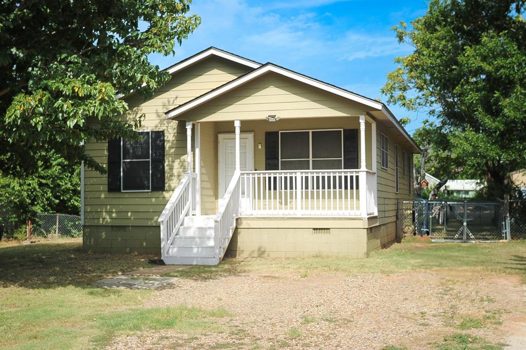 723 Carolina Street Property Photo 1