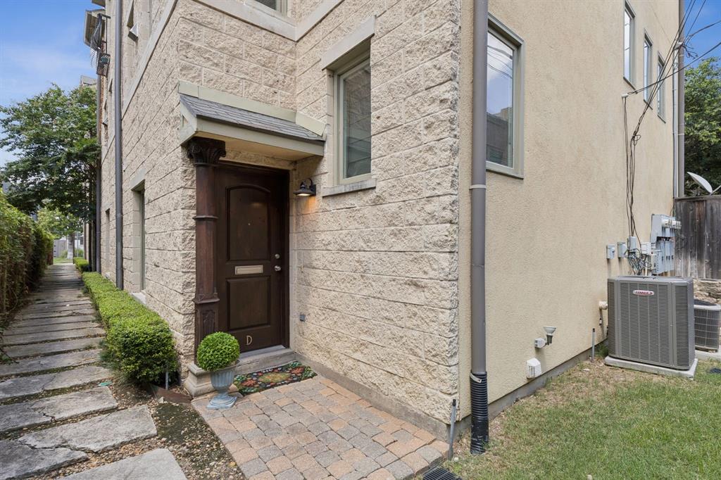 3321 Rosedale Avenue 4 Property Photo 1