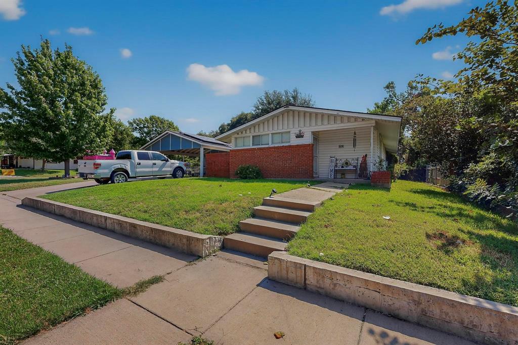 701 Hillcrest Drive Property Photo 1