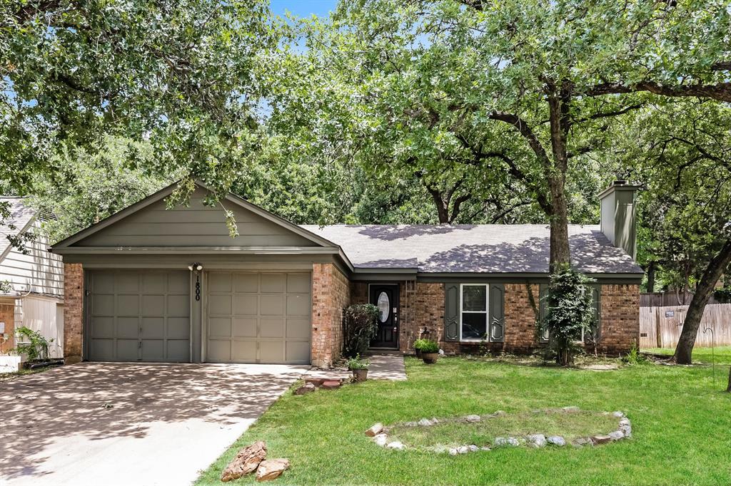 1800 Chittam Drive Property Photo 1