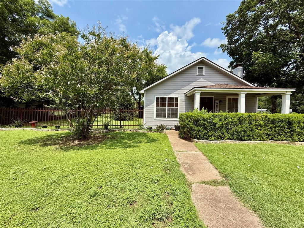 200 Austin Road Property Photo 1