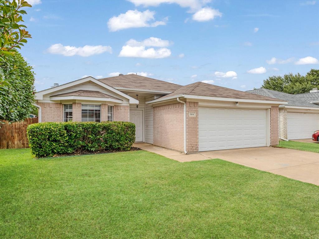 5816 Clarion Trail Property Photo 1