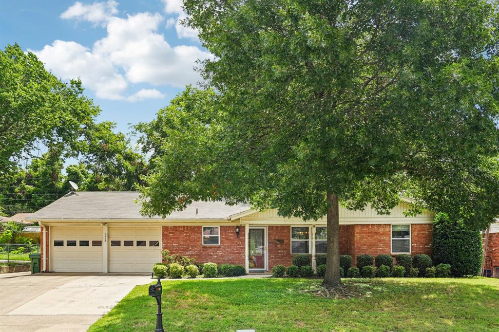 1012 Livingston Drive Property Photo 1