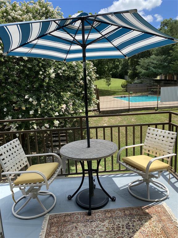 1500 Lake Shore Drive 213 Property Photo 1