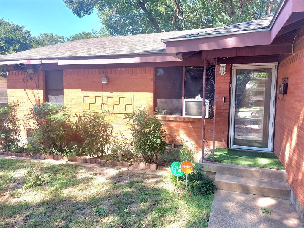 4507 S Ewing Avenue Property Photo 1