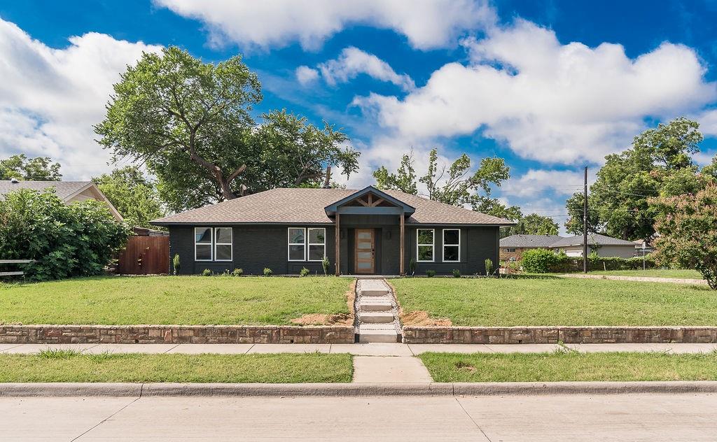 Picture of 1822 Gravley Drive