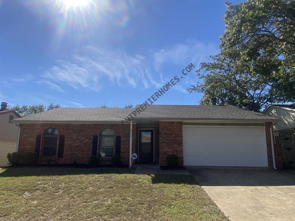 7124 Nutmeg Lane Property Photo 1