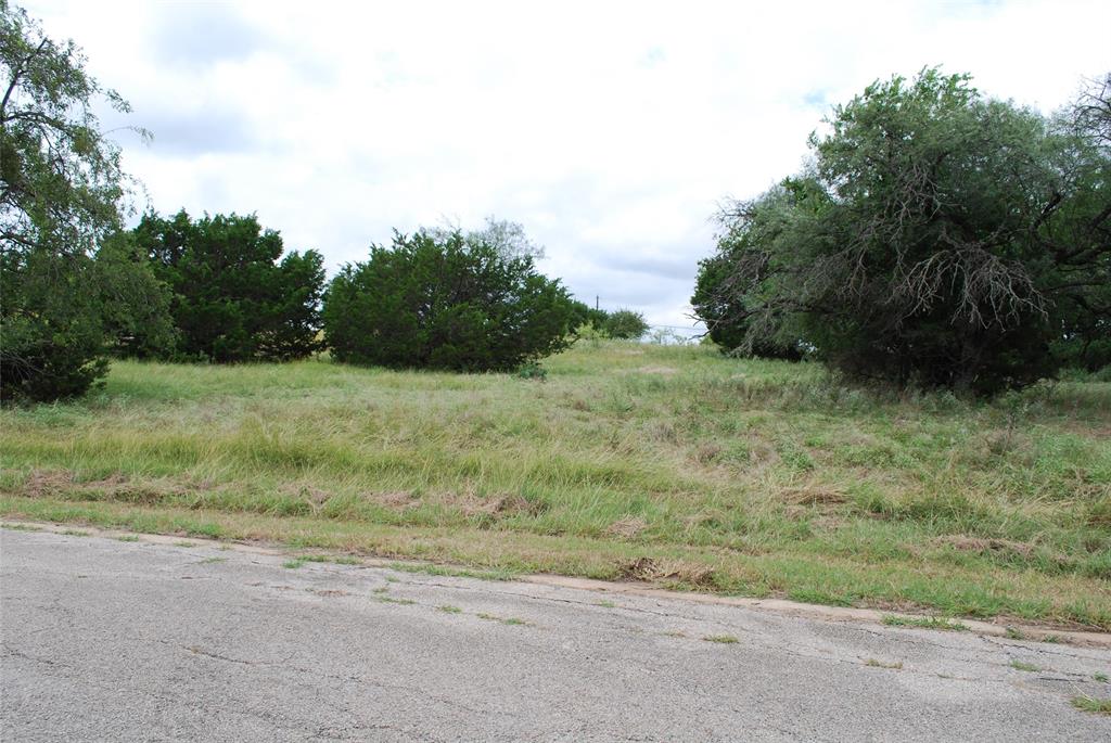 42158 Augusta Drive Property Photo 4