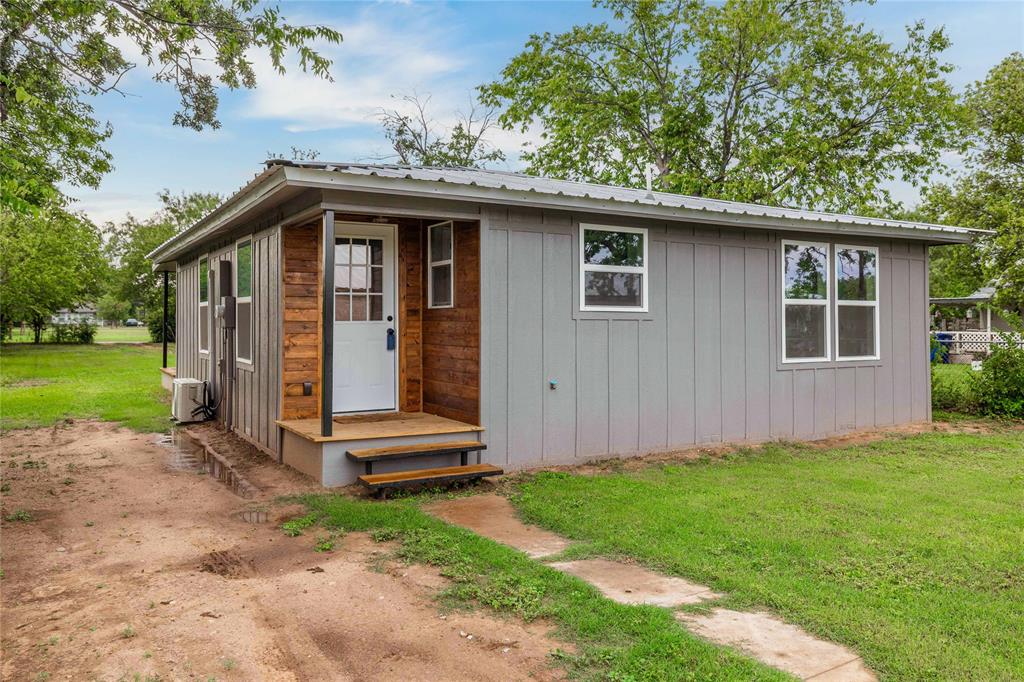 1209 Melwood Avenue Property Photo 1