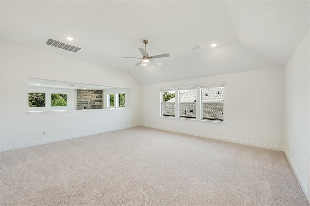 2413 Amelia Lane Property Photo 28