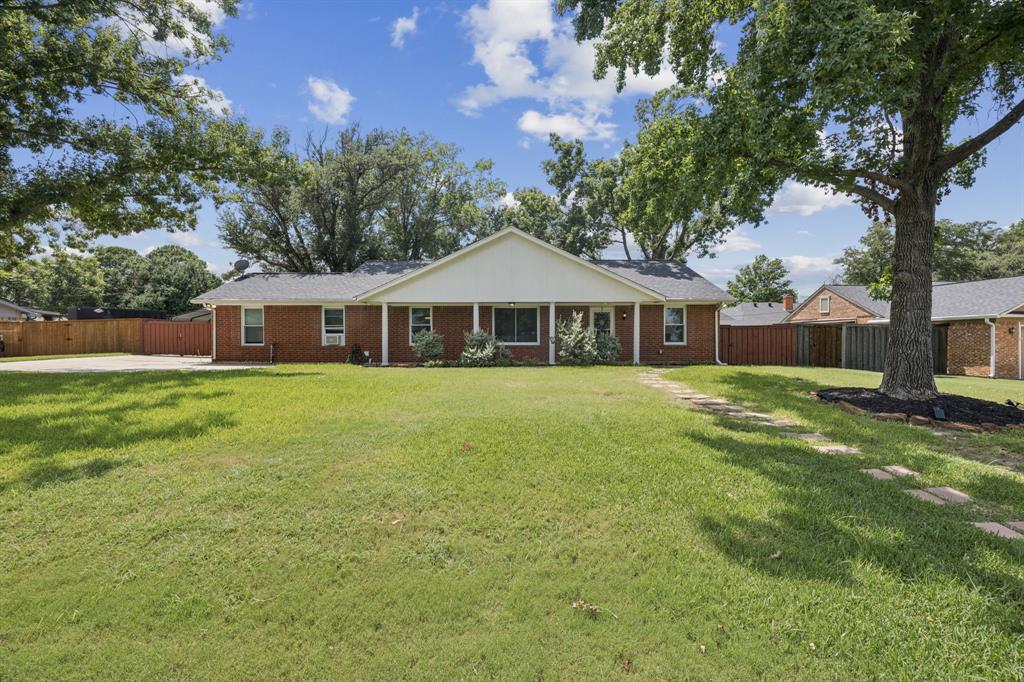 1710 Wildwood Street Property Photo 1