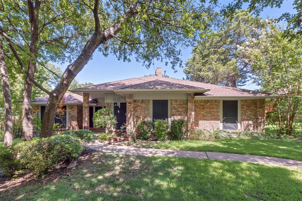 812 Cherlynne Drive Property Photo 1