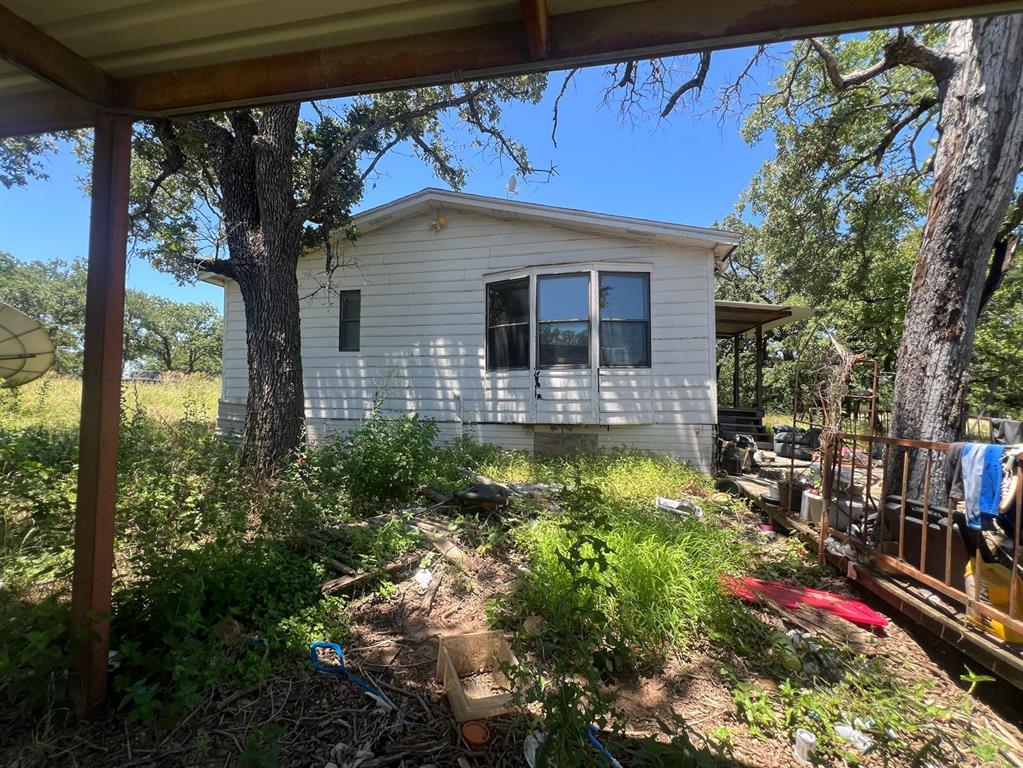 324 Whispering Oaks Property Photo 1