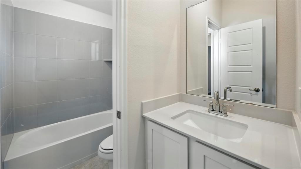 4261 Zayan Drive Property Photo 6