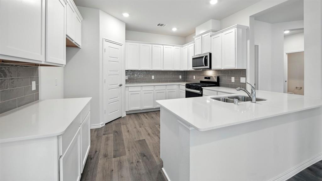 4261 Zayan Drive Property Photo 29