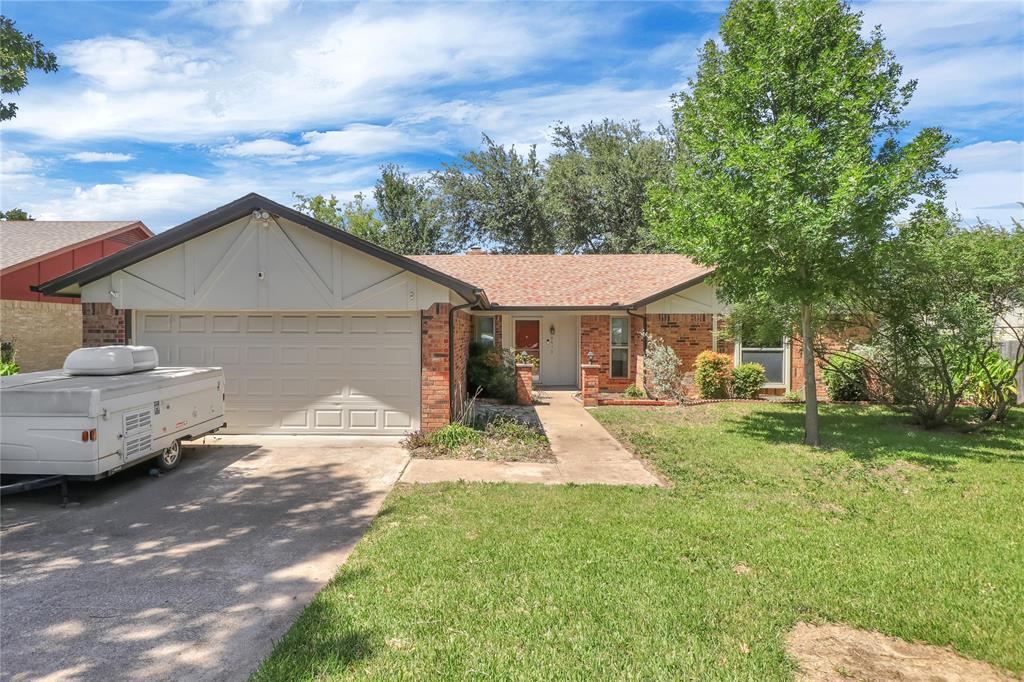 8413 Glenann Drive Property Photo 1