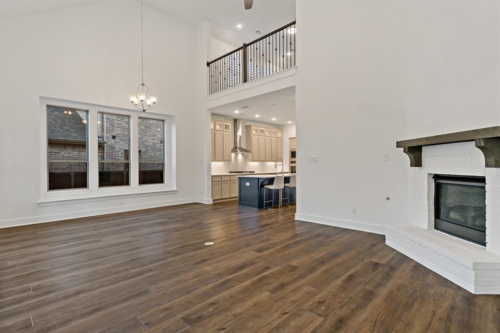 9525 Sunset Lane Property Photo 8
