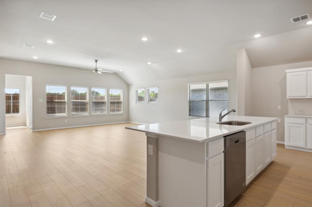 1941 Callington Way Property Photo 6