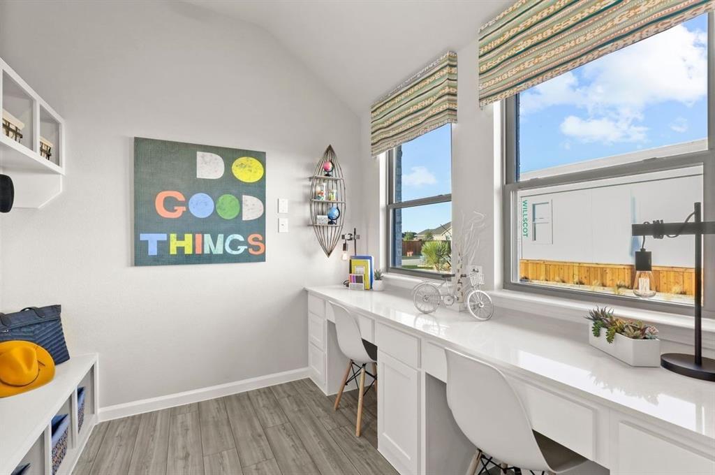 1941 Callington Way Property Photo 11