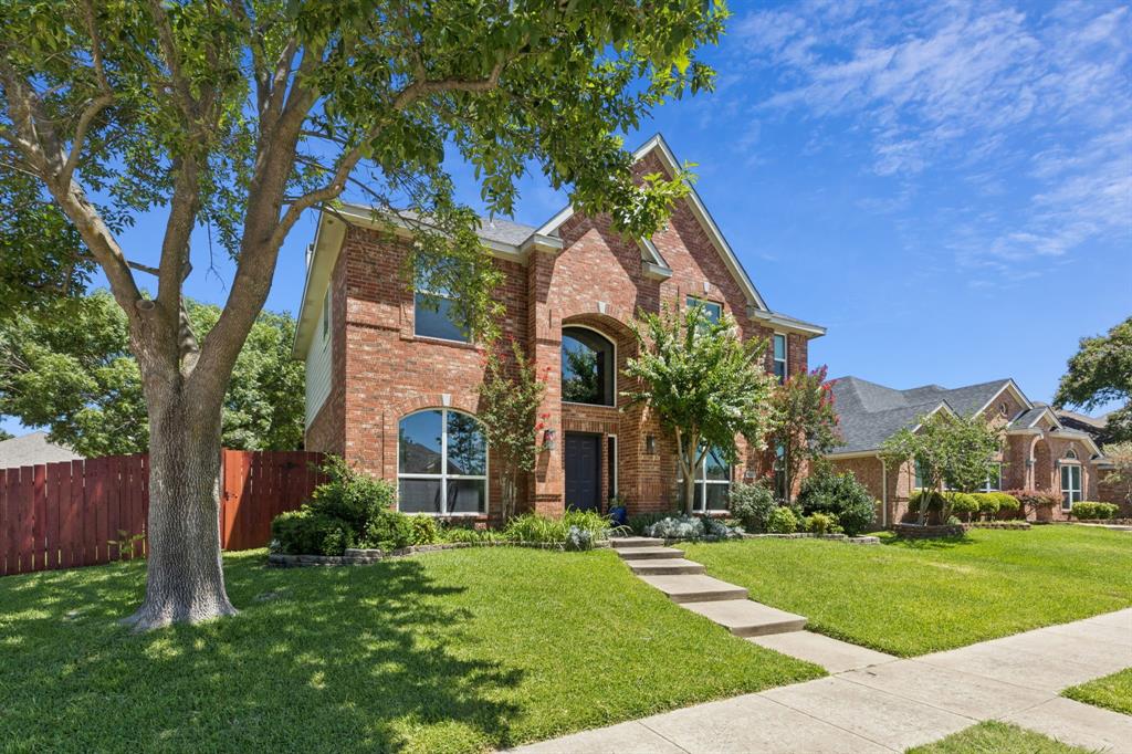 1603 Briarhollow Court Property Photo 1