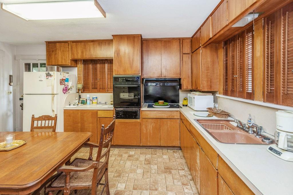 701 5th Street Property Photo 14