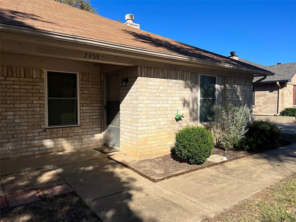 7759 Sable Lane Property Photo 1