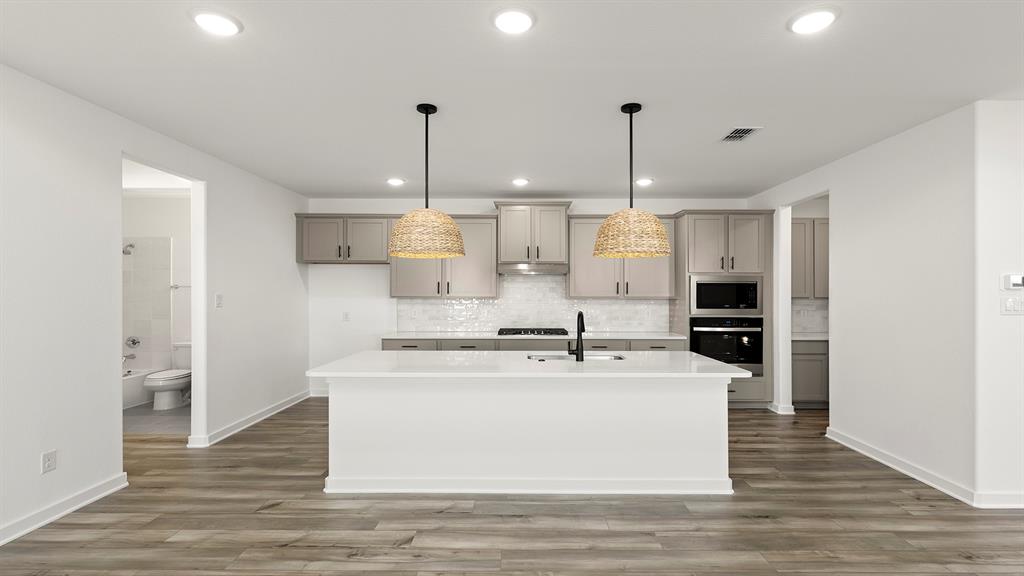 8752 Treeline Property Photo 6