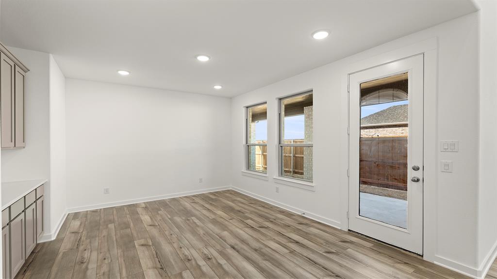 8752 Treeline Property Photo 8