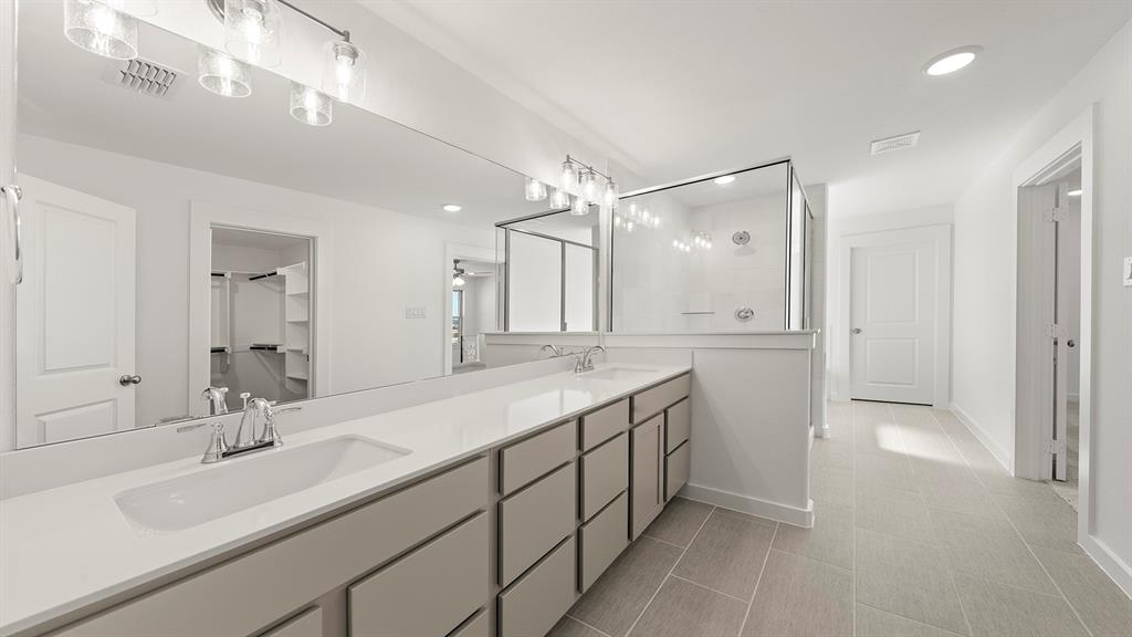 8752 Treeline Property Photo 13