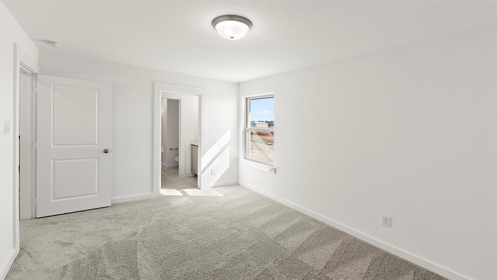 8752 Treeline Property Photo 18