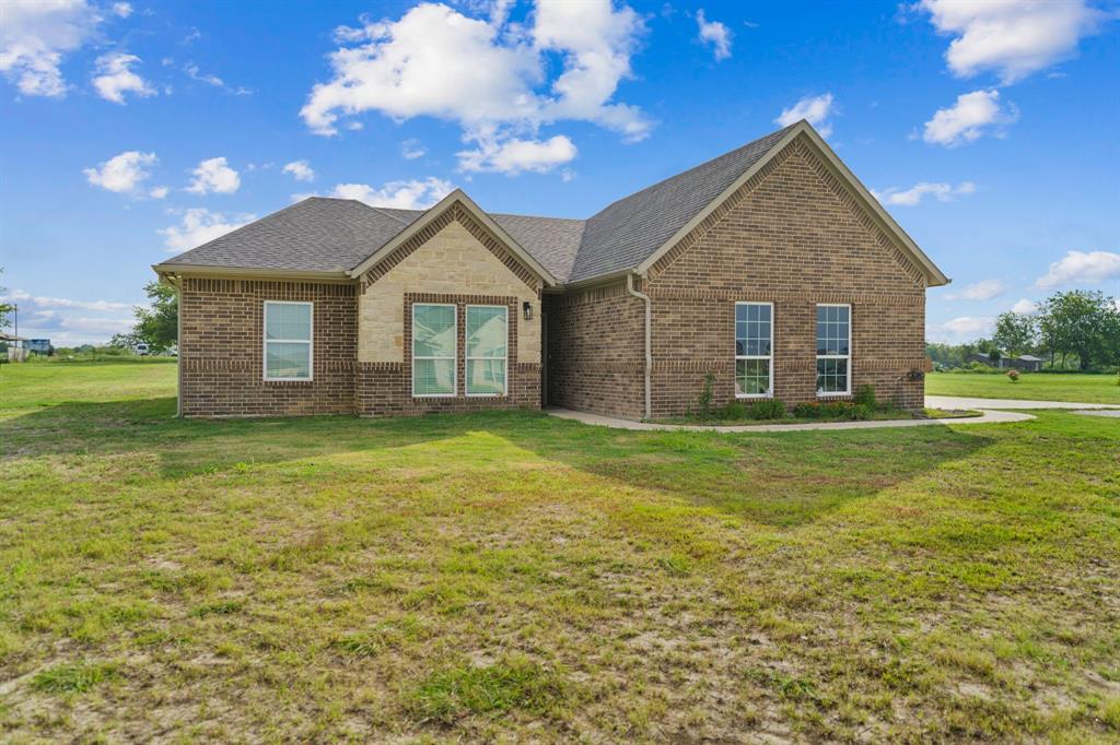 2370 Westpoint Circle Property Photo 1