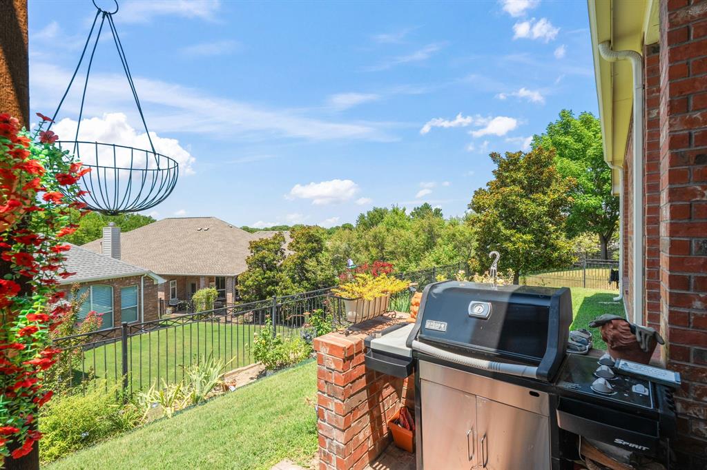 816 Mustang Drive Property Photo 15