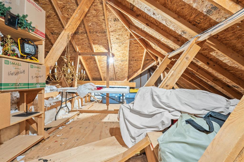 816 Mustang Drive Property Photo 17