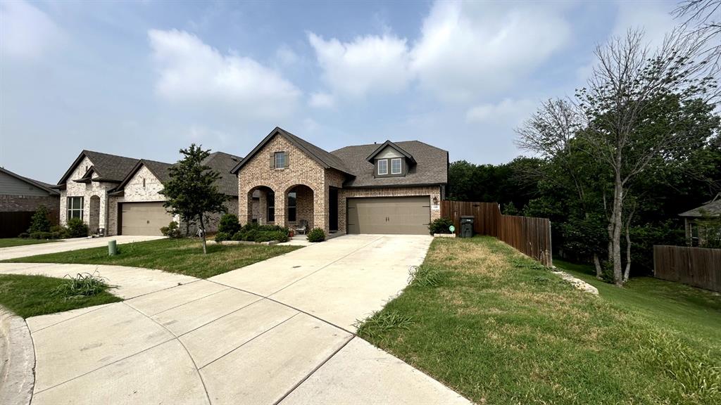 5521 Capilano Court Property Photo 1
