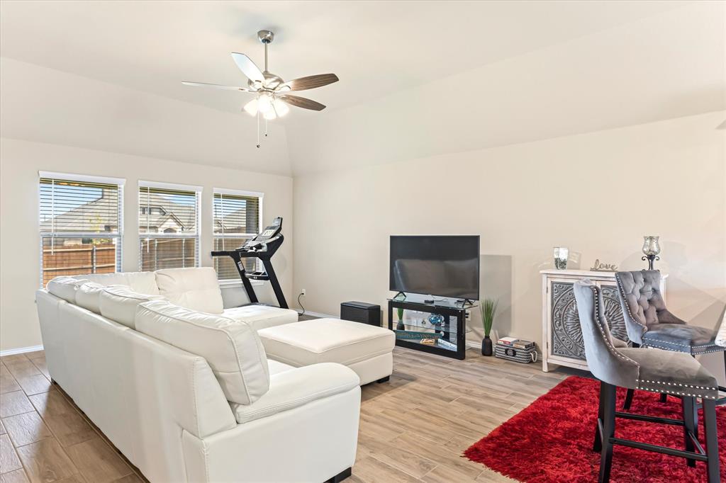 529 Lela Circle Property Photo 2