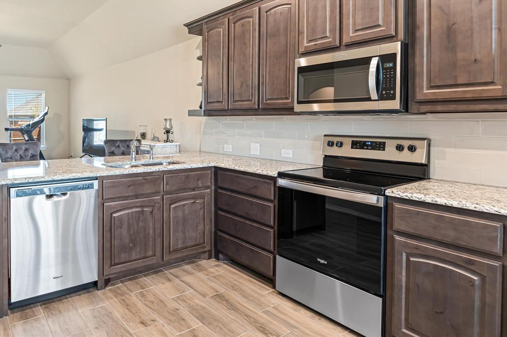 529 Lela Circle Property Photo 8