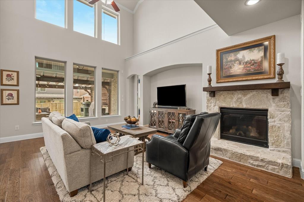 8242 Horsetail Court Property Photo 8