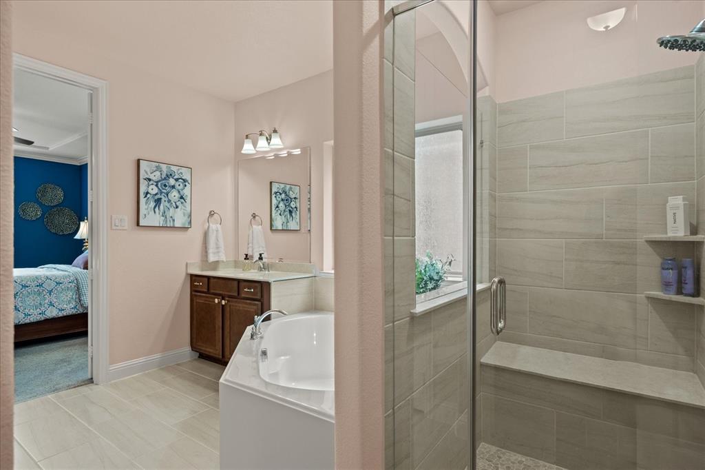 8242 Horsetail Court Property Photo 21