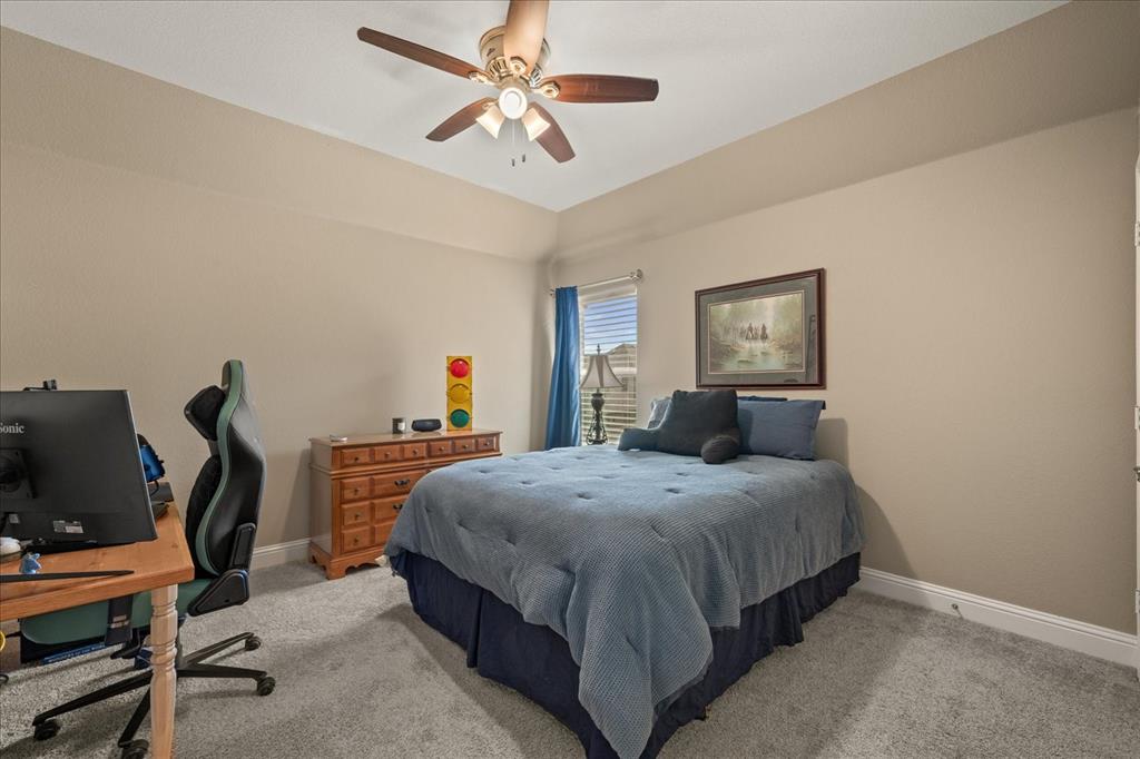 8242 Horsetail Court Property Photo 32