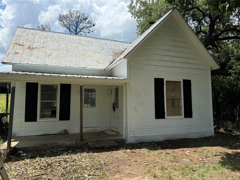 125 W Crawford Street Property Photo 1