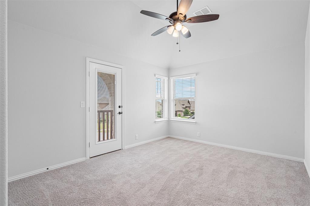 520 Ridgewater Trail Property Photo 23