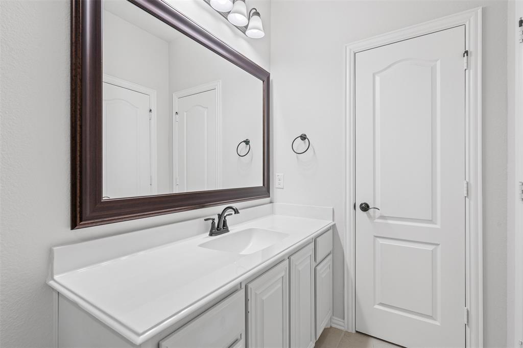 520 Ridgewater Trail Property Photo 25