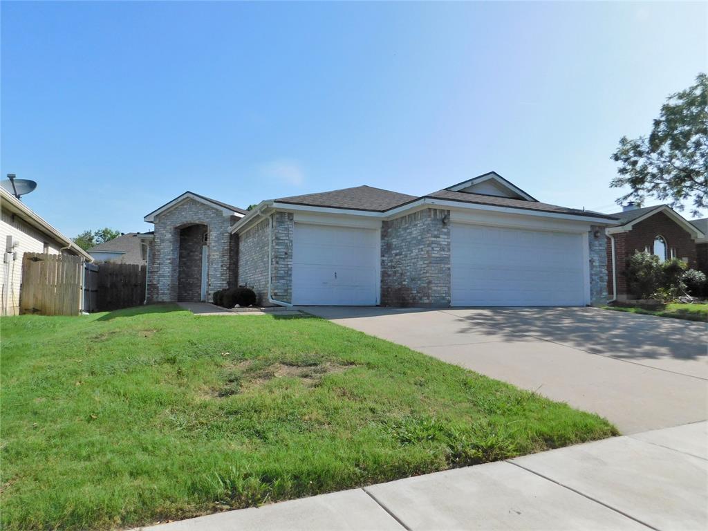 1079 Port Boliver Drive Property Photo 1
