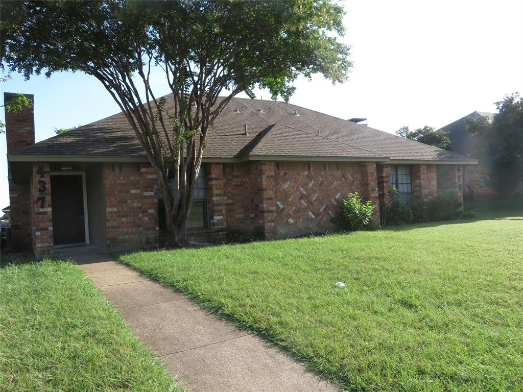437 Warbler Drive Property Photo 1